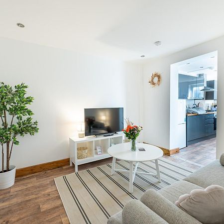 Seaside Retreat In Folkestone Appartement Buitenkant foto
